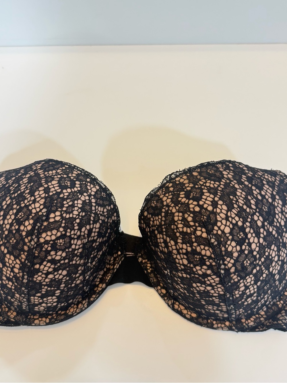 Victoria's Secret Black Lace Strapless Push-Up Bra
